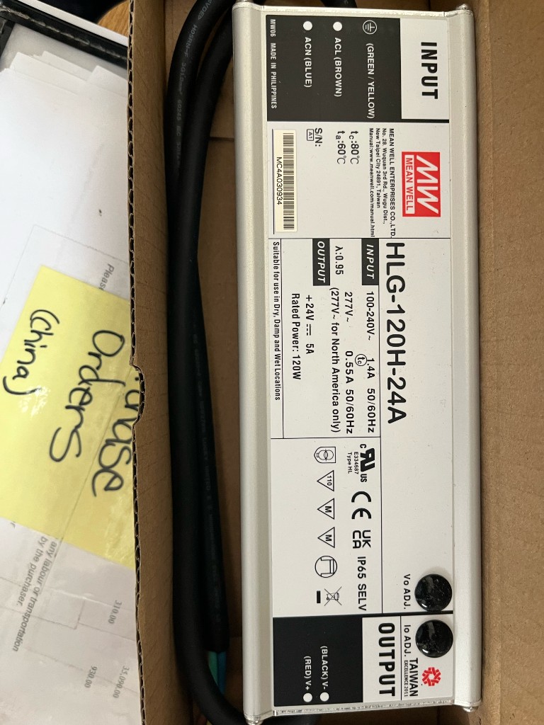 Mean Well HLG-120H-24A 120W 24V 5A Constant Voltage LED Driver Power Supply (HLG-120H-24A)